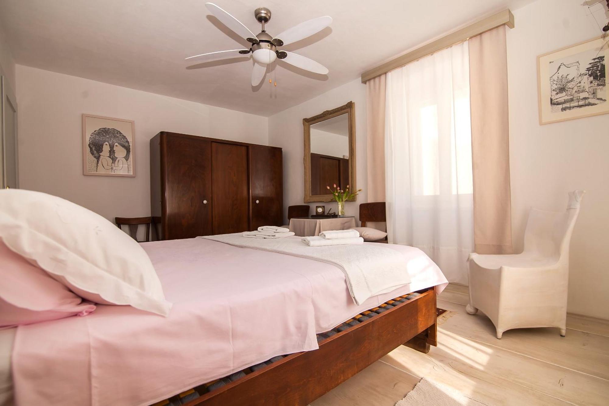 Holiday Home Art - Bol Ngoại thất bức ảnh