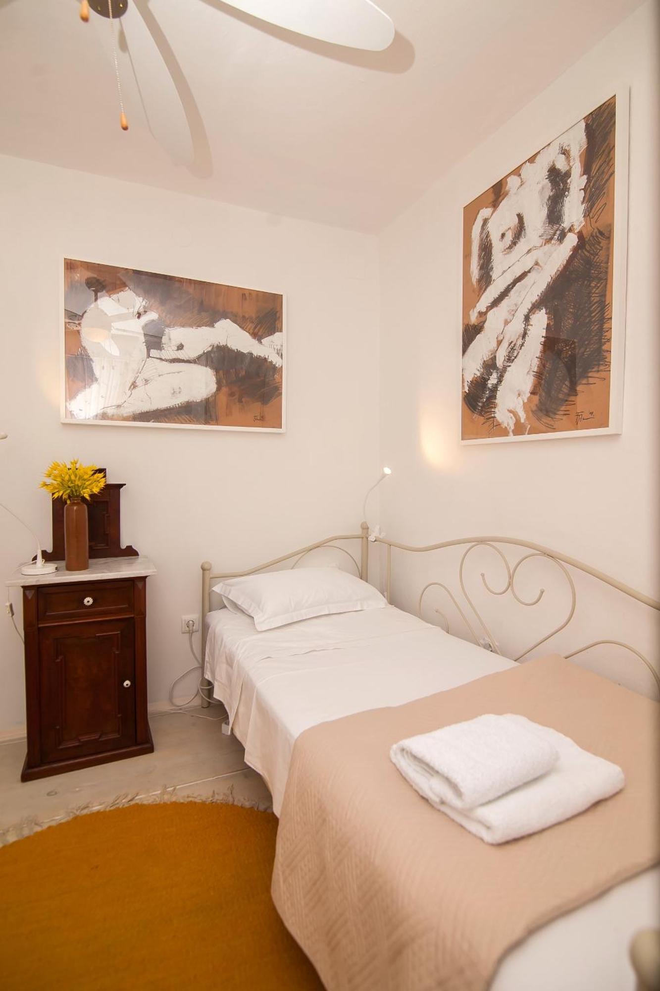 Holiday Home Art - Bol Ngoại thất bức ảnh